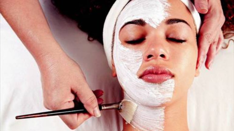 Gençleştirici ve Canlandırıcı Peelingler