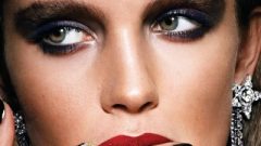 Hassas Gözler için 8 Makyaj İpuçları