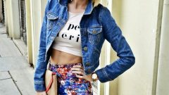 Crop Tops Kısa ÜStler Nasıl Giyilir ?