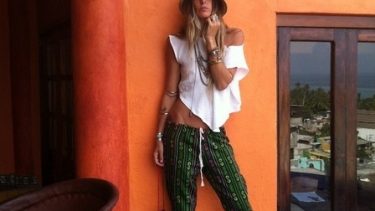 Kısa Boylu Kadınlar İçin Giyim Önerileri