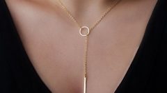 Güzel Ve Zarif Bayan Kolye Modelleri