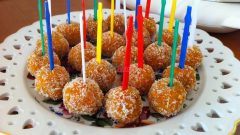 Hindistan Cevizli Leziz Havuç Topları Malzemeleri ve Tarifi