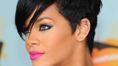 Rihanna’nın En Çok Kullandığı Saç Renkleri Neler?