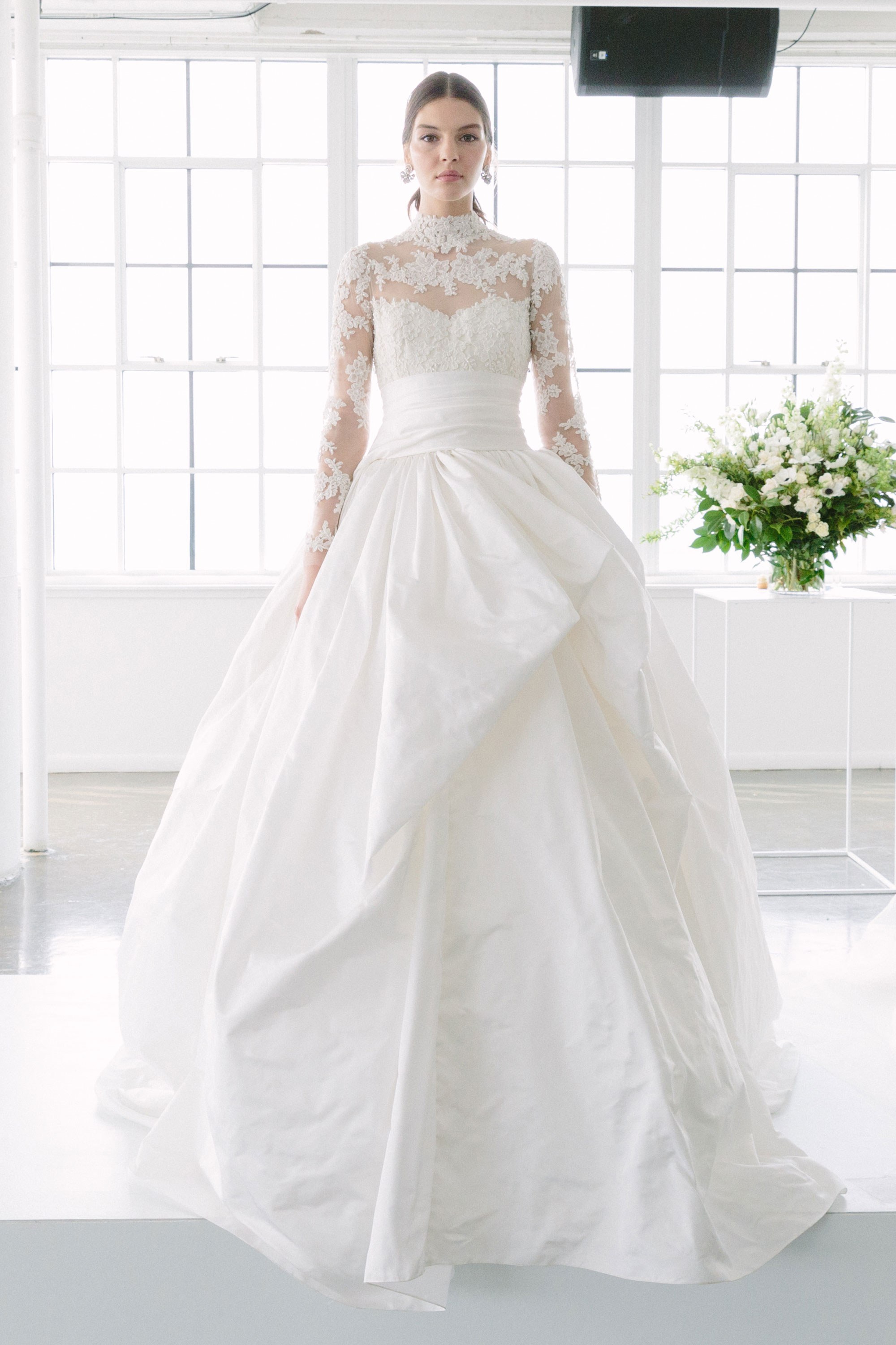 Vera Wang Gelinlik 2018 İlkbahar Koleksiyonu Vera Wang Gelinlik 2018 İlkbahar Koleksiyonu
