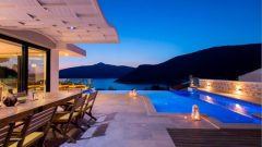 Kiralık Villada Tatil Fırsatları Hellovillam’da!