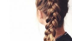 Okul İçin 18 Farklı, Oldukça Trend ve Kolay Saç Stilleri