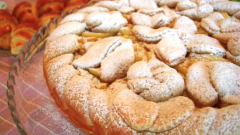 Hafif Ve Çok Lezzetli Birbirinden Güzel Elmalı Pasta Tarifleri