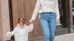 En Şık Anne Kız Elbise Kombinleri