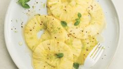 Ananas Suyunun Zayıflatıcı Etkisi! Sağlıklı Bir Şekilde Kilo Verin