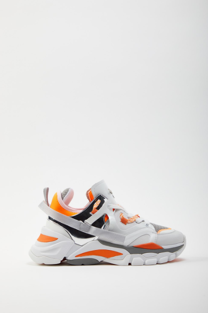 sneaker