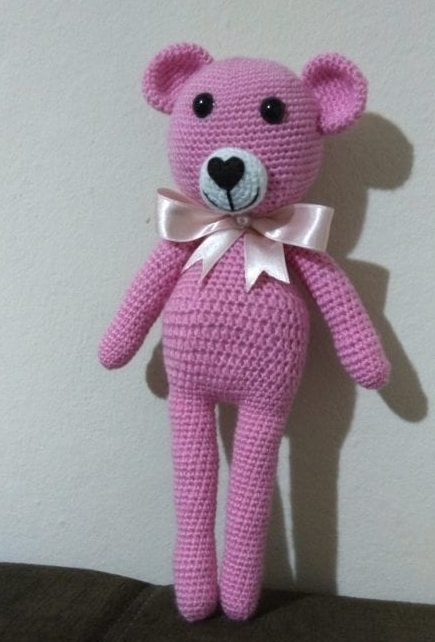 Uzun bacaklı ayıcık amigurumi