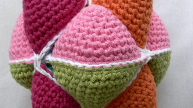Amigurumi Yıldız Puzzle Top Tarifi
