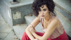 Hande Doğandemir Saç Modeli ve Rengi
