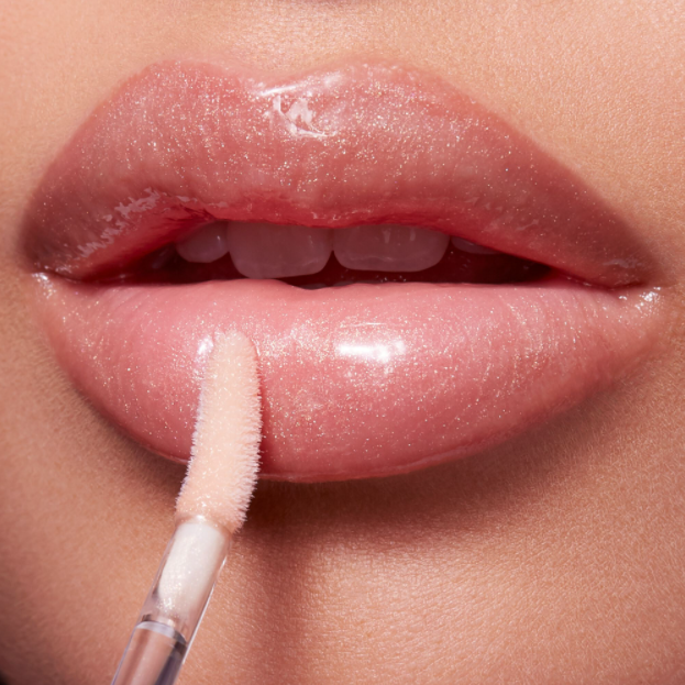 Lip Gloss Modelleri Neler Olabilir?
