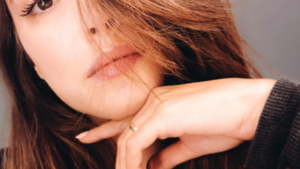 Deniz Baysal Saç Modeli